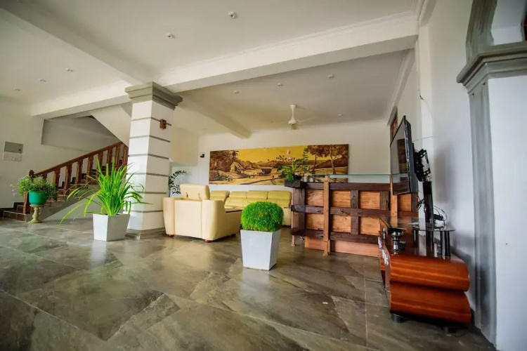 Grand Highway Resort