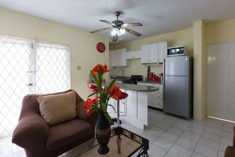1 Bedroom Business Apartment