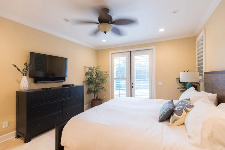 331ngran 4 Bedroom Home