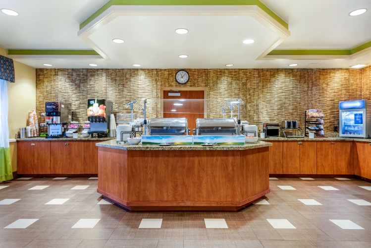 Comfort Inn & Suites Near Universal Orlando Resort photo 24