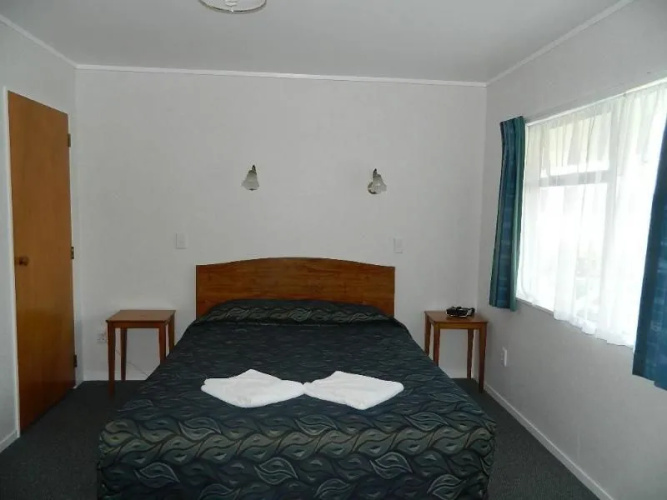 Opononi Resort