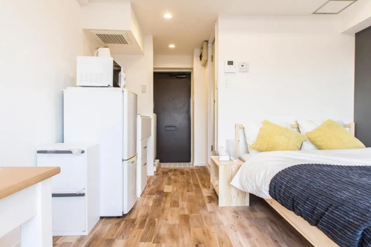 Dwell Urban 7B