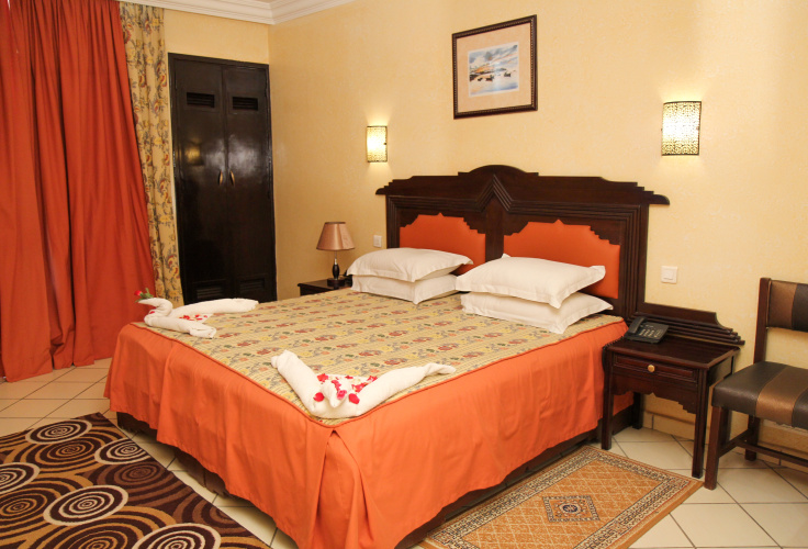 New Farah Hotel
