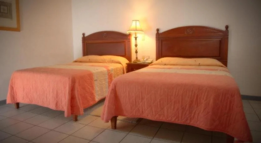 Hotel Plaza Tarasca