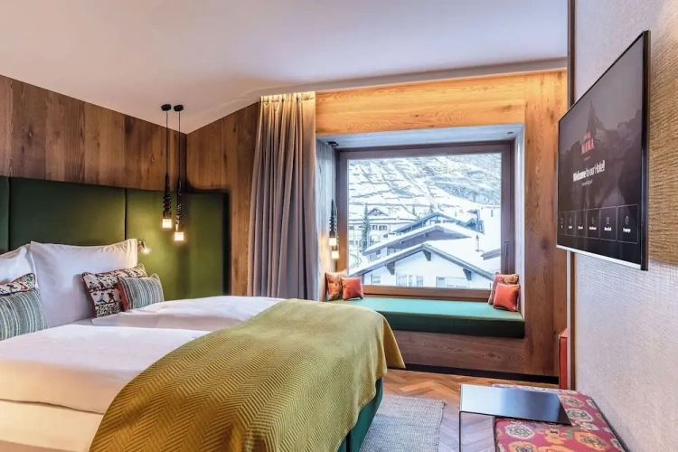 Standard Twin room with balcony and with view