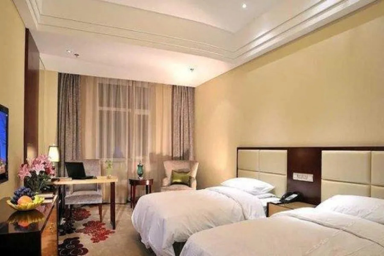 Chun Xue Four Seasons Hotel