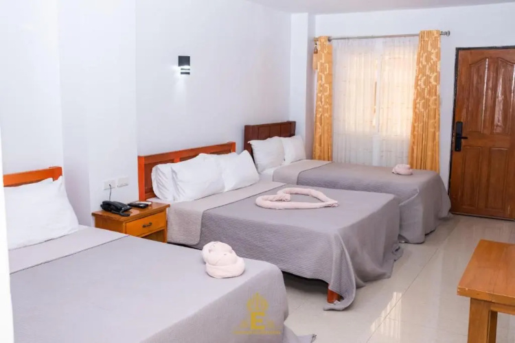 Empress Island Hotel