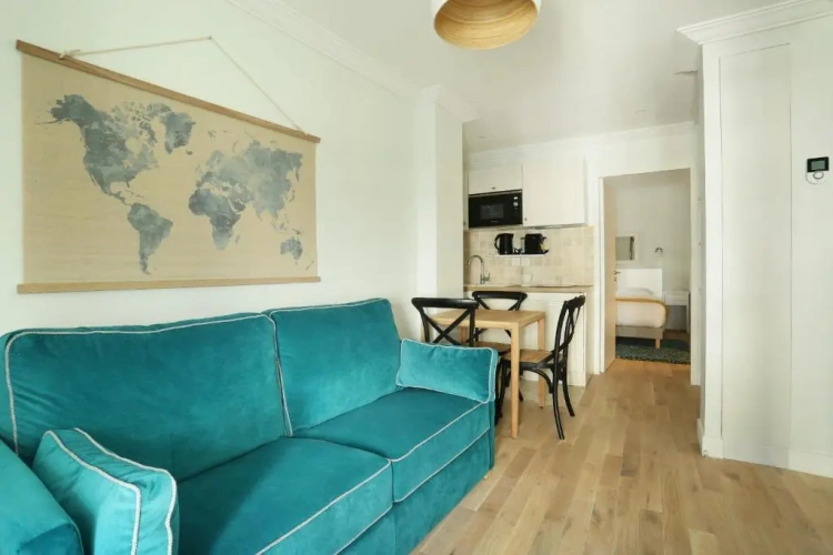 Deluxe Apartment