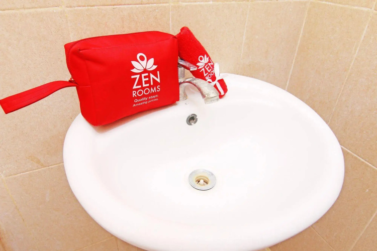 Gong Corner Guest House 2