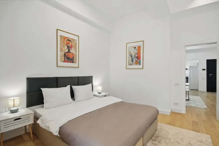 Victoriei Luxury