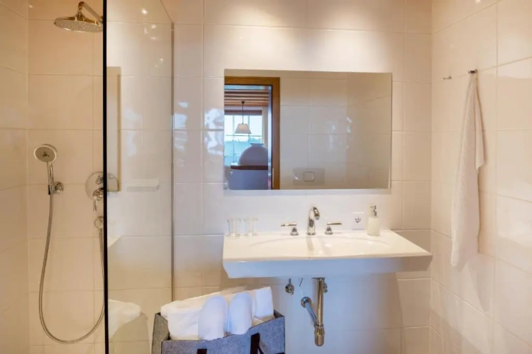 1 Bedroom Double Apartment with garden view
