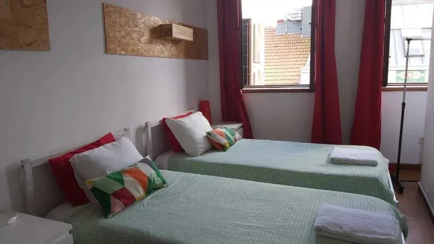 Porto Downtown Hostel