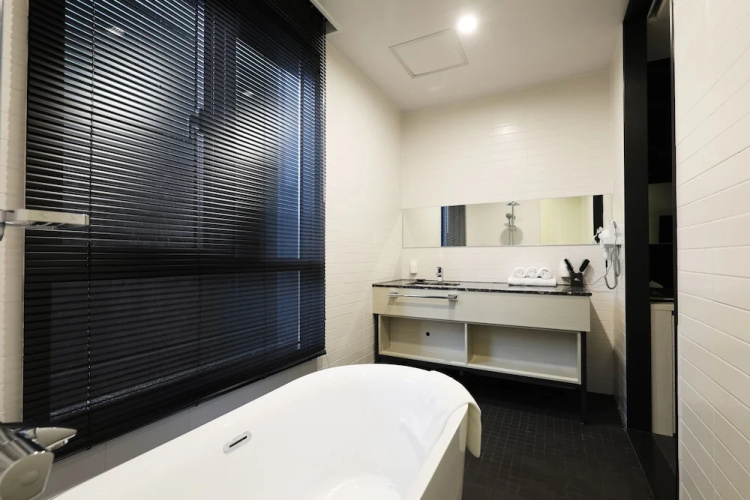 Cheonho Aria Hotel