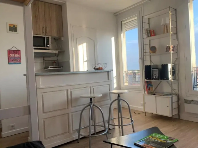 1 Bedroom Apartment