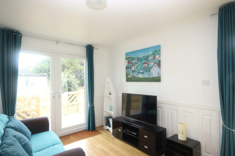 7C Medmerry Park 2 Bedroom Chalet