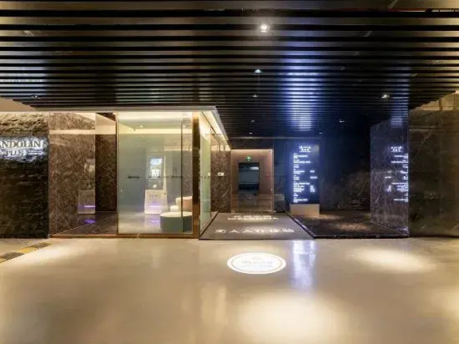 Mandoran Plus Intelligent Hotel (Jiangmen Hexing Square Branch)