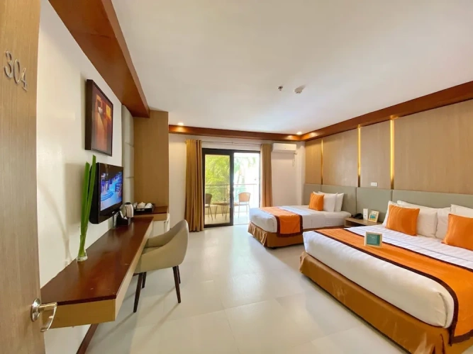 Superior Triple room with balcony