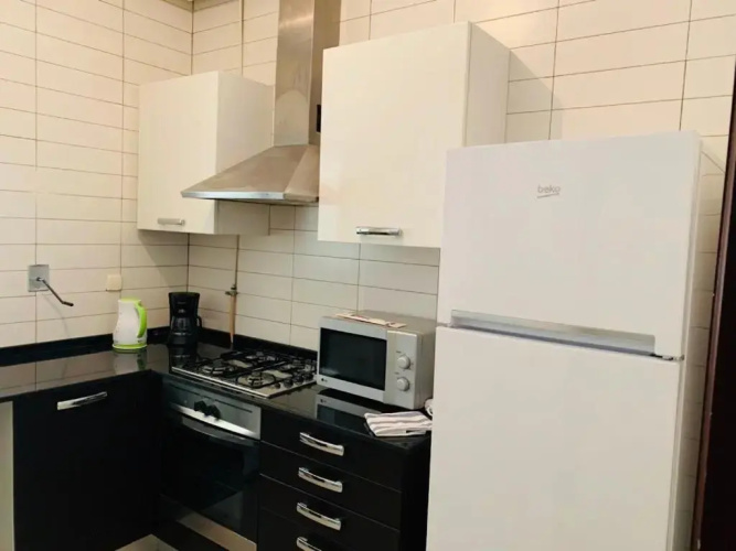 The Perfect Flat, Lac 2, Tunis