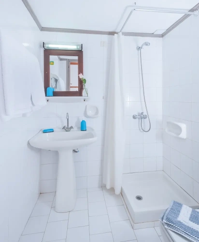 2 Bedrooms Apartment with balcony and with sea view