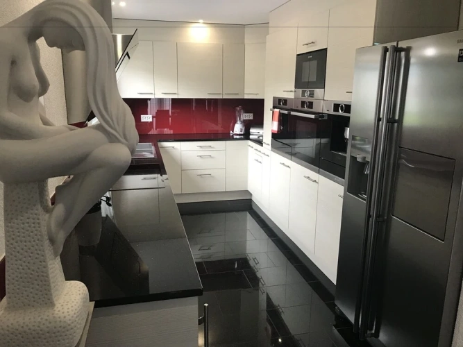 1 Bedroom Luxury Attic room