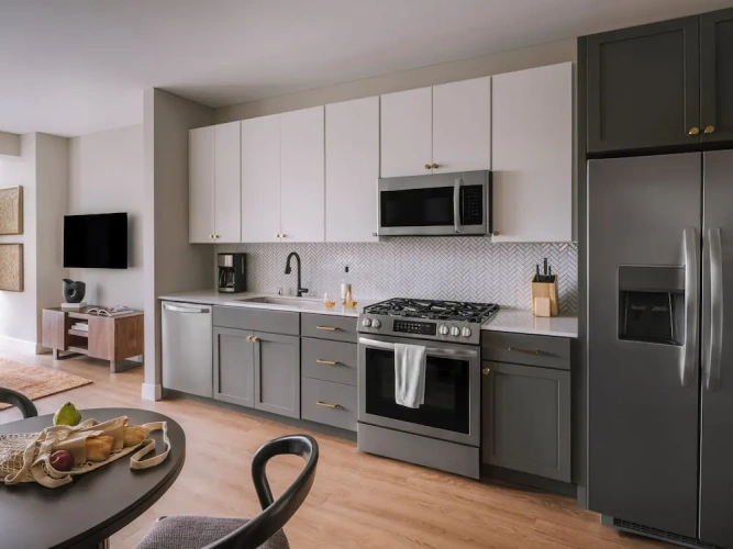 1 Bedroom Superior Double Apartment with balcony and with city view
