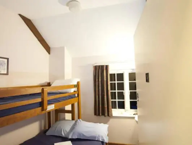 YHA Medway - Hostel