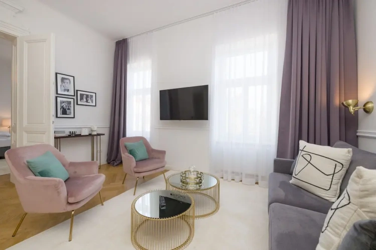 2 Bedrooms Executive Suite