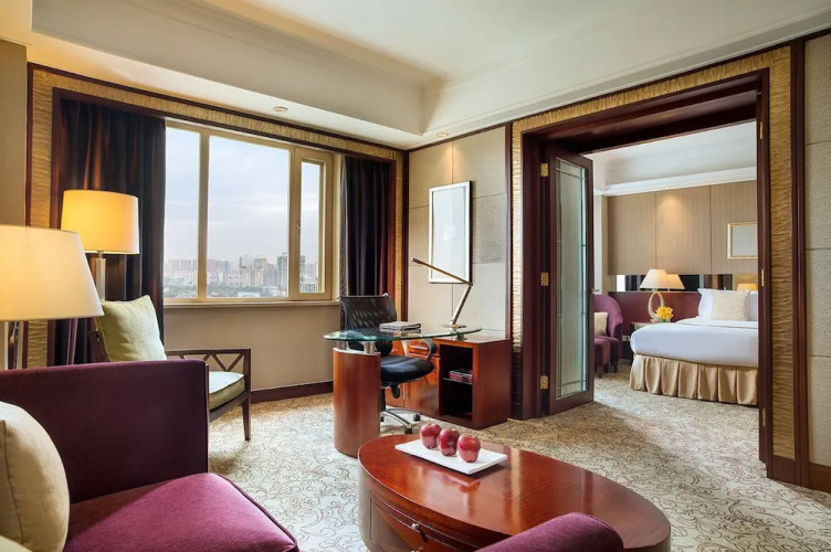 Chengdu House International Hotel