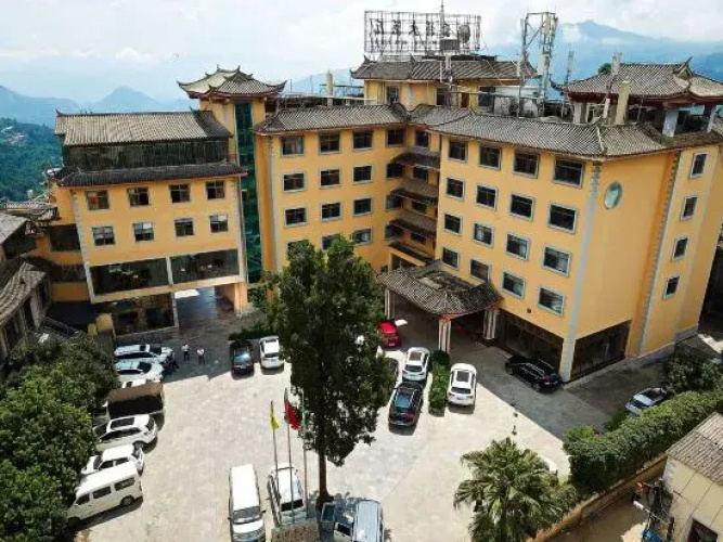 Yunti Hotel