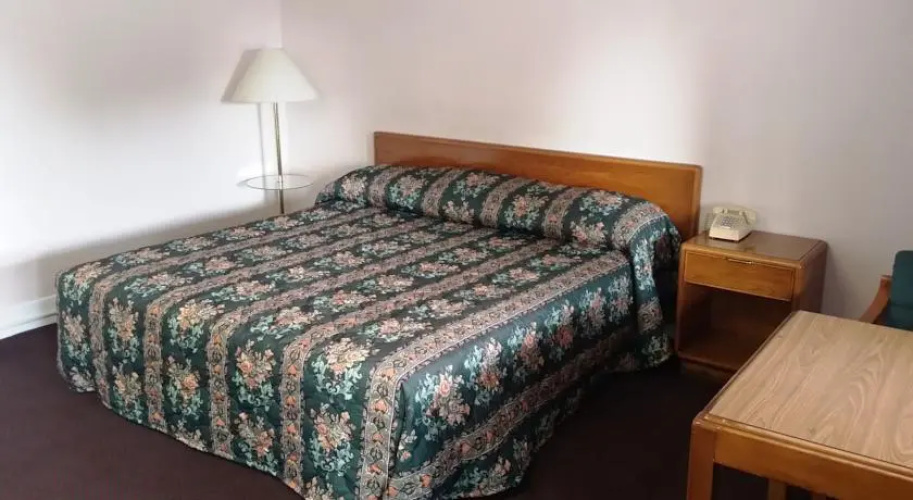Economy Inn