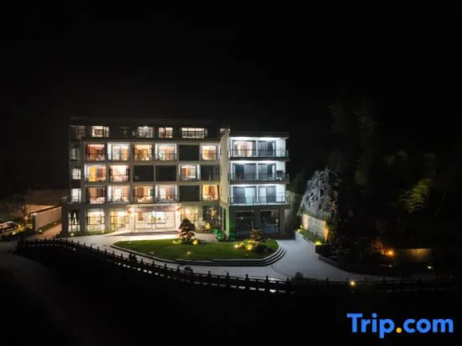 Mufeng Guanhu Homestay
