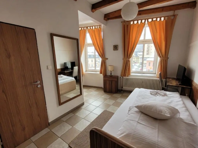 Standard Single room