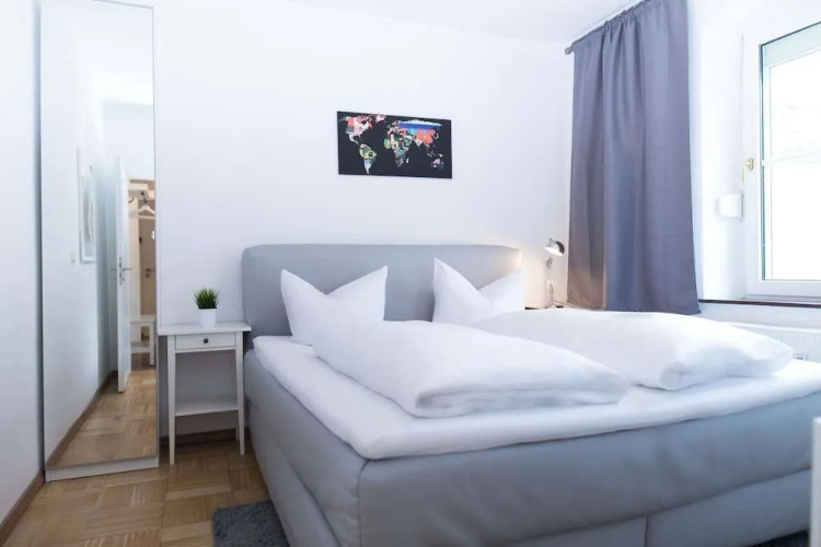 Microverse Hostel