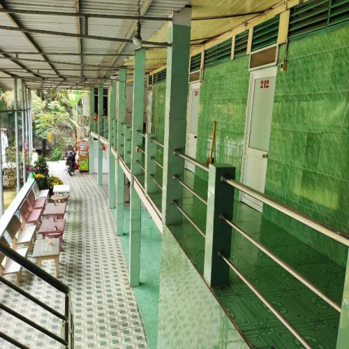 Khách sạn 20