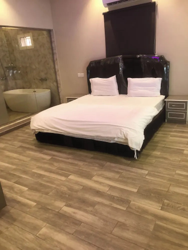 Al Shouq Chalets