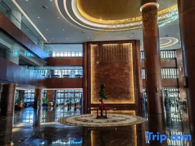 Wenhe Ruijin Hotel