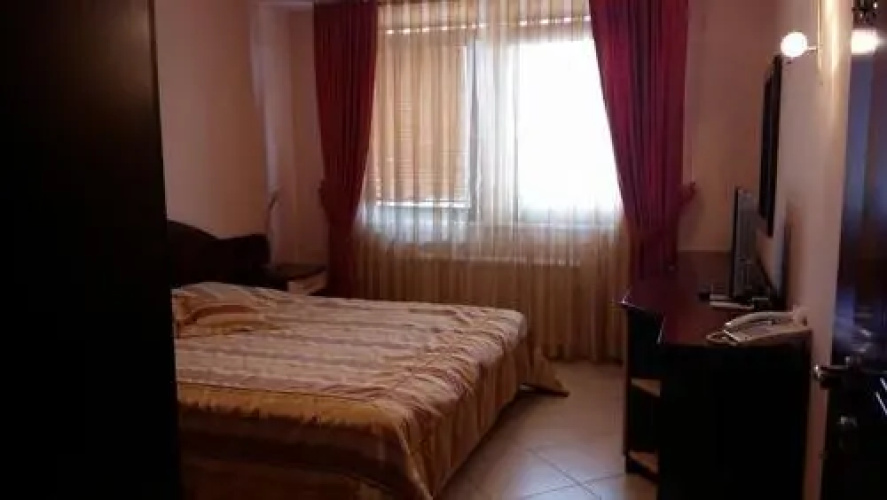 Villa Mia Suites