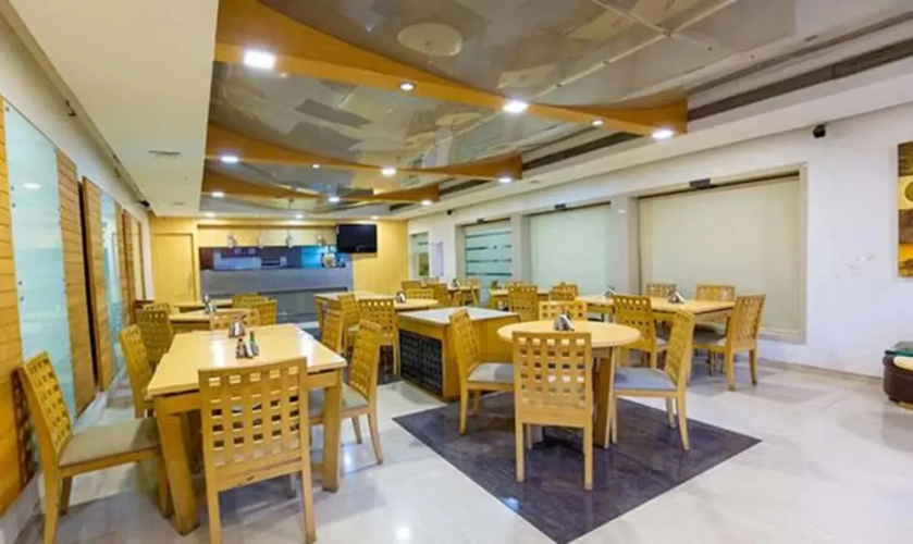 Sukh Hotel