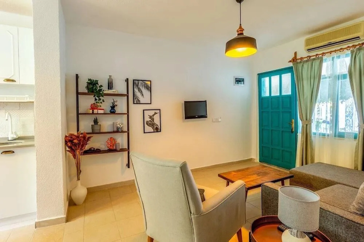 Avlu Butik Otel Palamutbükü