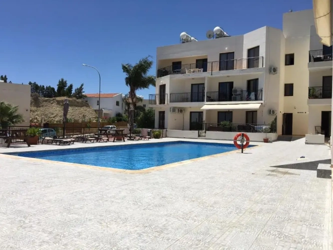 2 Bedrooms Apartment