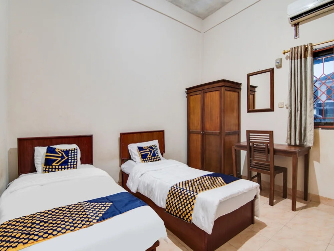 OYO 92024 Green Hotel