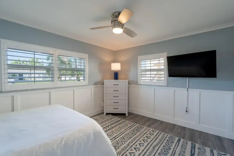 High Tide Hideaway