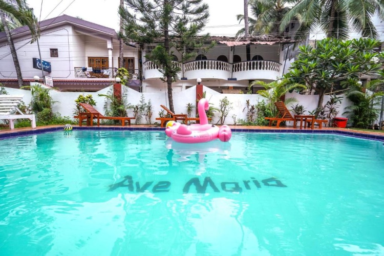 Premium room with pool view