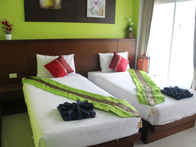 Enjoy Hotel