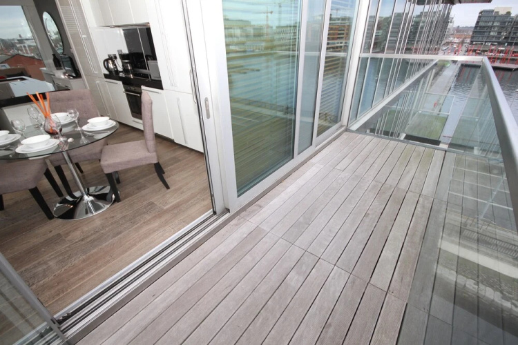 Pearse Street Residence