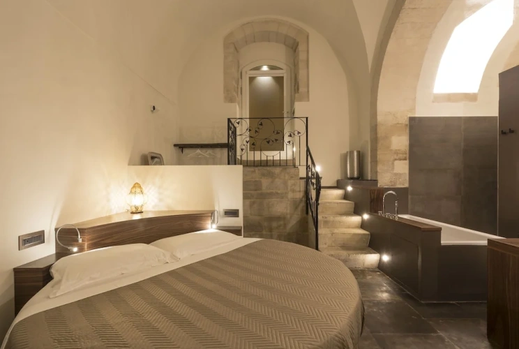Deluxe Double Suite with balcony