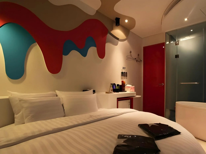 Nine Star Hotel