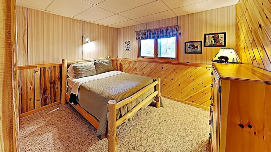 Beaver Bay Lodge