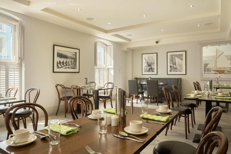 The Mariner Hotel