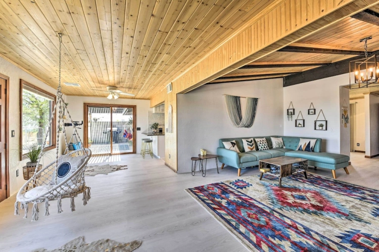 3 Bedrooms Cottage